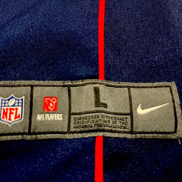 Official Tom Brady Patriots jersey #12 - Picture 3 of 3